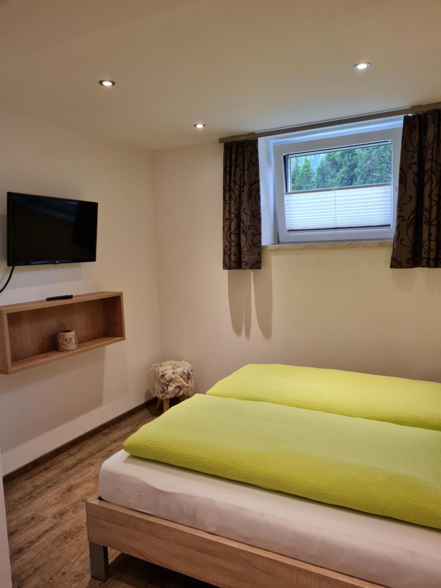 Ferienwohnung Alpenheim Тукс Номер фото